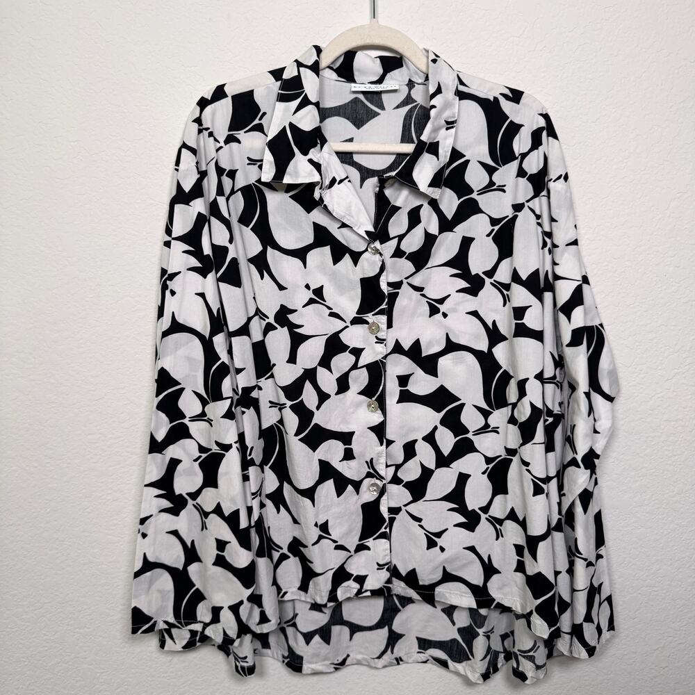 Bryn Walker Womens Button Shirt Size XL 100% Linen Floral Made USA Lagenlook